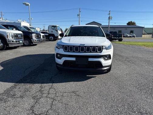 2022 Jeep Compass Latitude