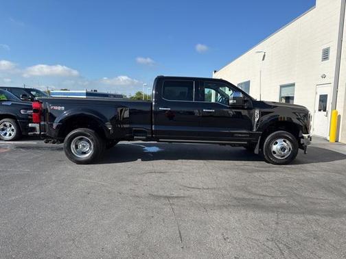 2024 Ford F-350 Lariat