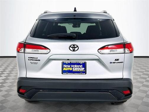 2025 Toyota Corolla Hybrid SE