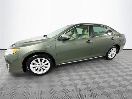 2012 Toyota Camry Hybrid XLE