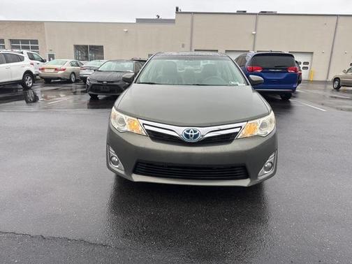 2012 Toyota Camry Hybrid XLE
