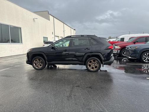 2023 Toyota RAV4 Hybrid Woodland Edition