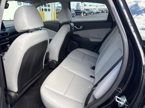 2023 Hyundai KONA Limited