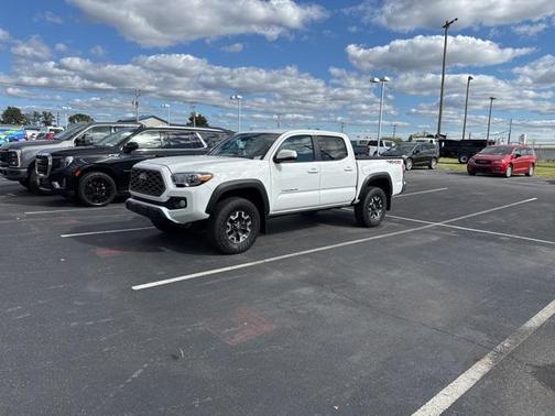 2022 Toyota Tacoma TRD Off Road
