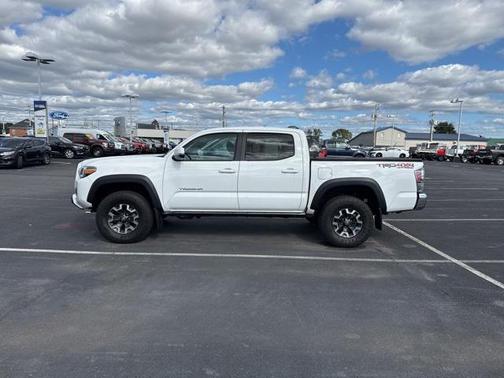 2022 Toyota Tacoma TRD Off Road