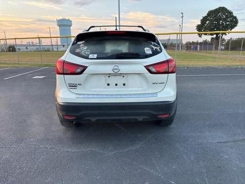 2018 Nissan Rogue Sport SV