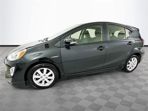2017 Toyota Prius c Four