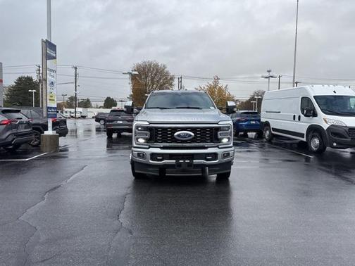 2024 Ford F-350 Platinum