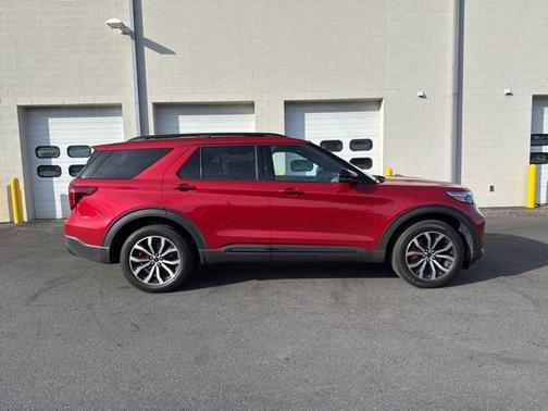 2024 Ford Explorer ST