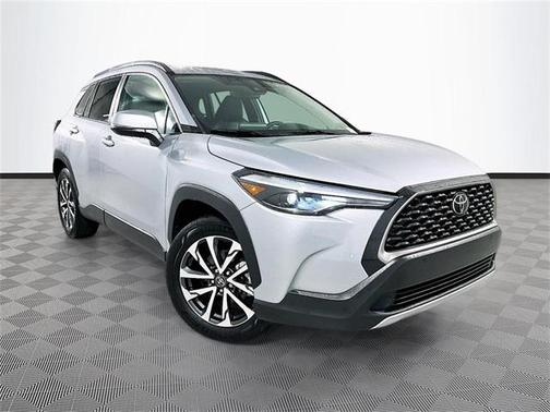 2022 Toyota Corolla Cross XLE