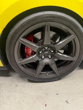 Grabber Yellow 2021 Ford Shelby GT500 Base
