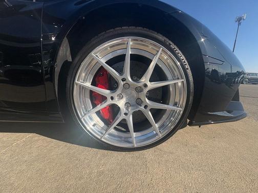 2020 Lamborghini Huracan EVO Base