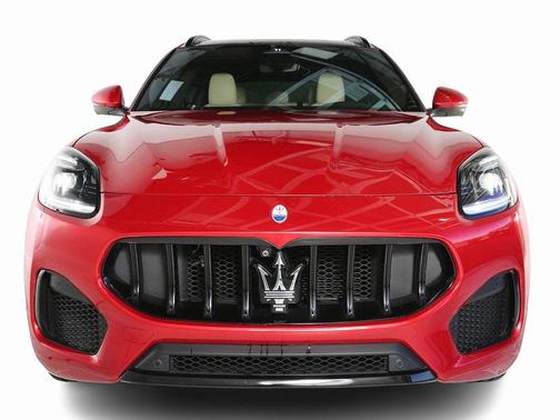2023 Maserati Grecale Modena