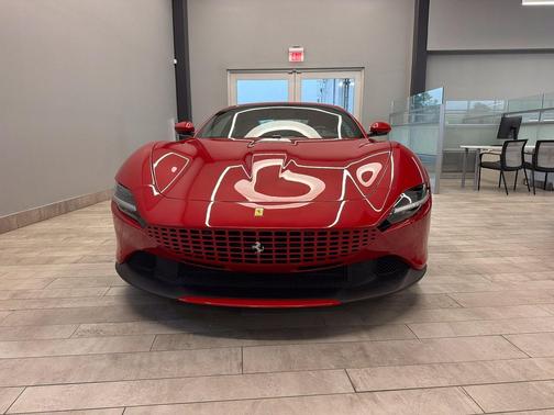 2023 Ferrari Roma Base