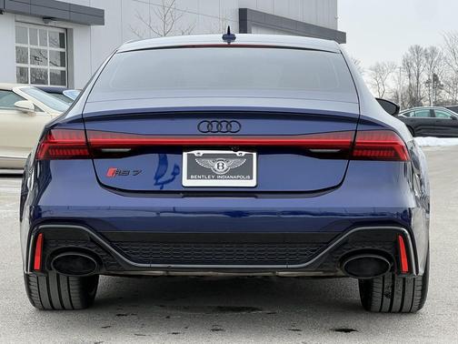 2021 Audi RS 7 4.0T