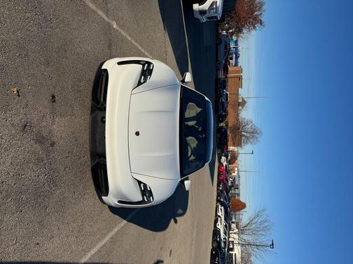 2022 Porsche Taycan Turbo