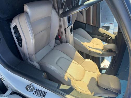 2022 Porsche Taycan Turbo