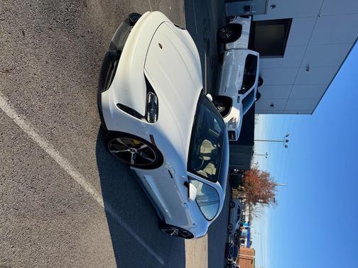 2022 Porsche Taycan Turbo