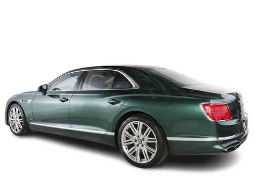Verdant Metallic 2022 Bentley Flying Spur V8