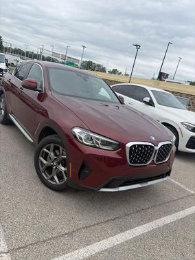 Aventurin Red Metallic 2025 BMW X4 xDrive30i