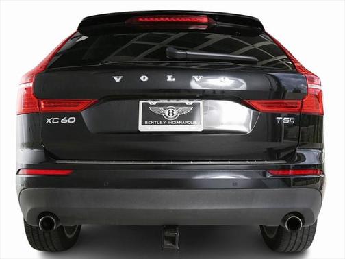 2019 Volvo XC60 T5 Momentum