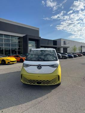 Mahi Green 2025 Volkswagen ID. Buzz 1st Edition with 4MOTION