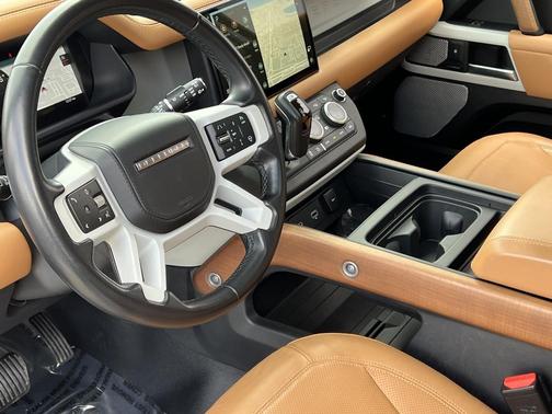 2023 Land Rover Defender 130 First Edition