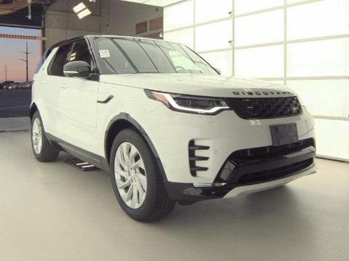 2023 Land Rover Discovery P300 S R-Dynamic