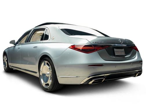 Selenite Grey/Cirrus Silver 2024 Mercedes-Benz Maybach S 580 4MATIC
