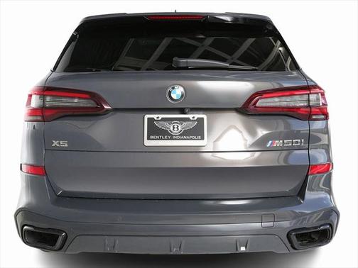 2022 BMW X5 M50i