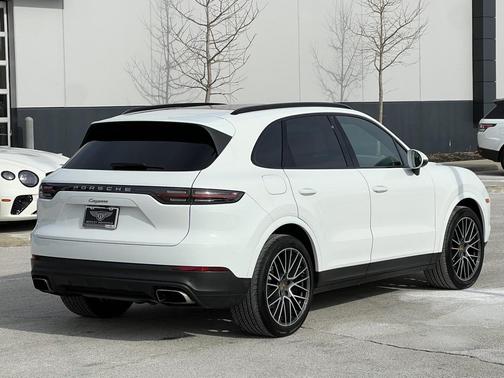 2019 Porsche Cayenne Cayenne