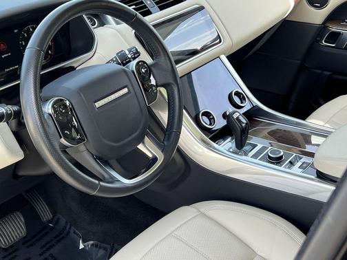 Loire Blue Metallic 2019 Land Rover Range Rover Sport HSE