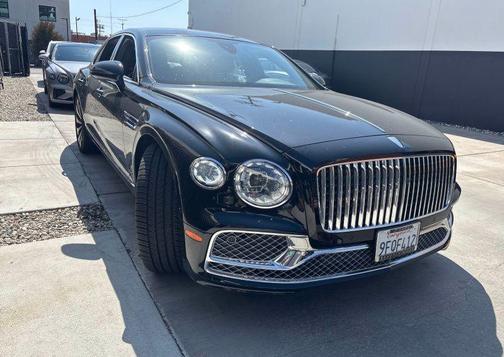 Black 2022 Bentley Flying Spur Hybrid