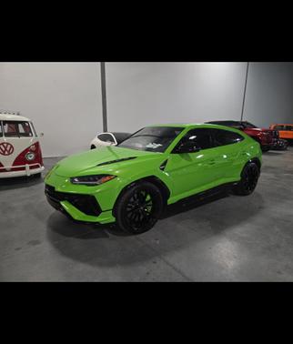 2023 Lamborghini Urus S