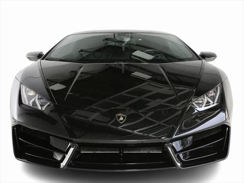 2016 Lamborghini Huracan LP580-2