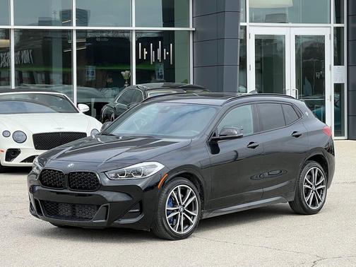 Black Sapphire Metallic 2022 BMW X2 M35i