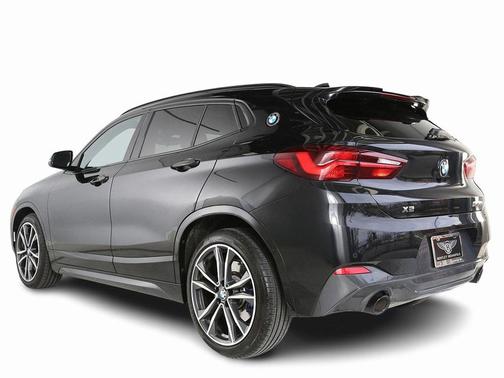 2022 BMW X2 M35i