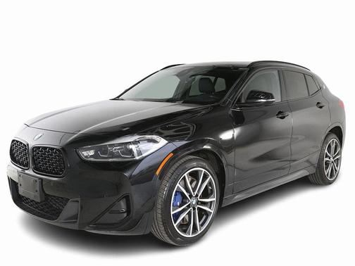 2022 BMW X2 M35i