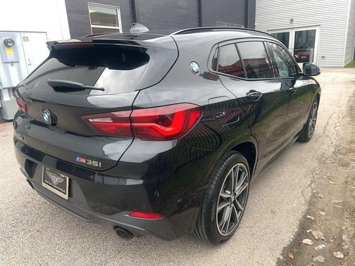 2022 BMW X2 M35i