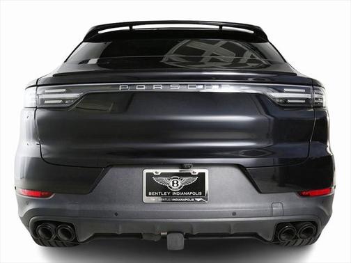 2021 Porsche Cayenne Base