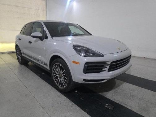 2022 Porsche Cayenne Platinum Edition