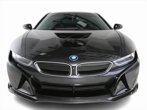 2014 BMW i8 Base