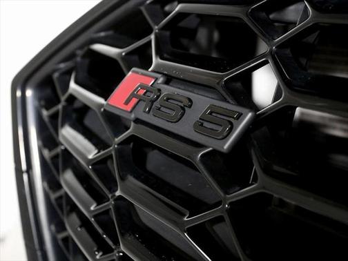 2023 Audi RS 5 2.9T