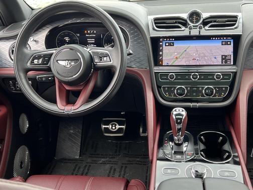 2023 Bentley Bentayga Azure