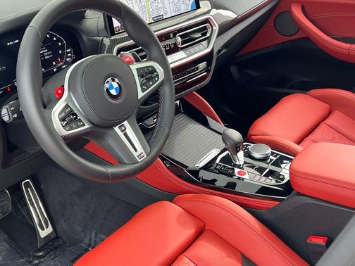 2025 BMW X4 M AWD