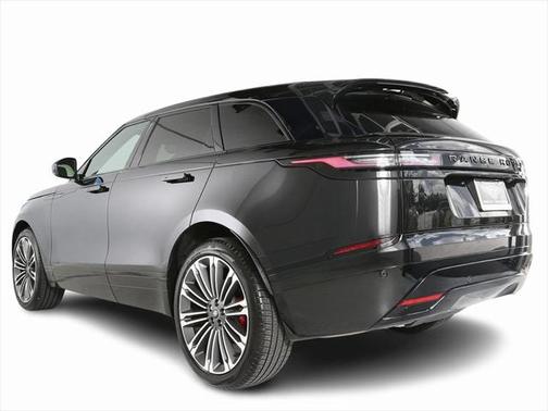 2025 Land Rover Range Rover Velar P250 SE R-Dynamic