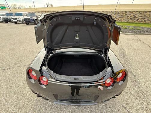 Jet Black 2015 Nissan GT-R Black Edition
