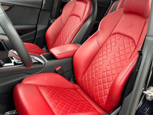 2024 Audi S5 3.0T Prestige