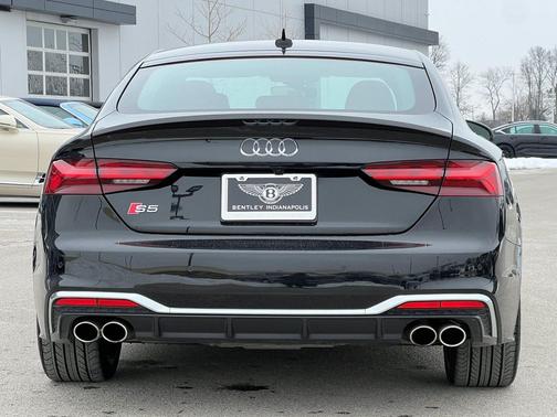 2024 Audi S5 3.0T Prestige