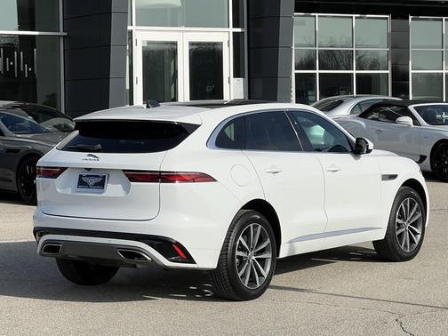 2024 Jaguar F-PACE R-Dynamic S P400 AWD Automatic